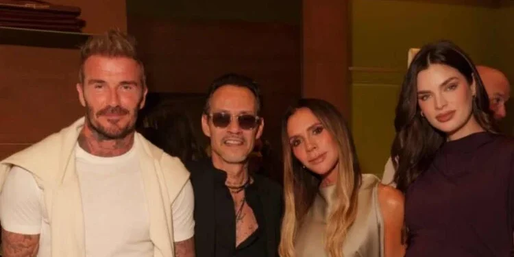 Victoria Beckham celebra su nueva boutique en Miami junto Nadia Ferreira y Marc Anthony