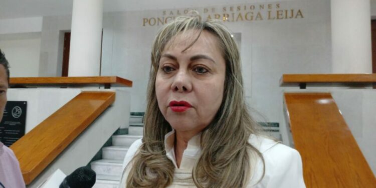 Sara Rocha descarta dejar Comisión Especial de Periodistas