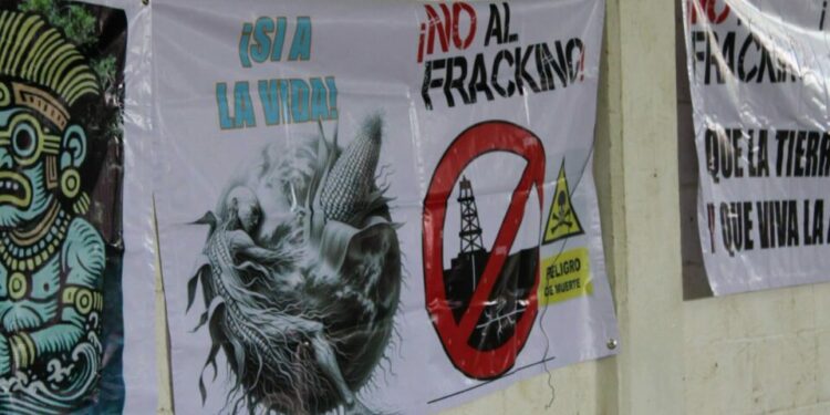 Pueblos y comunidades indígenas denuncian intento de despojo y destrucción de la huasteca por fracking