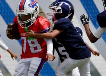 Buffalos impone condiciones ante Forajidos