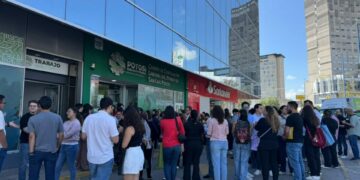 Despido masivo lleva a más de 250 trabajadores a conciliación laboral