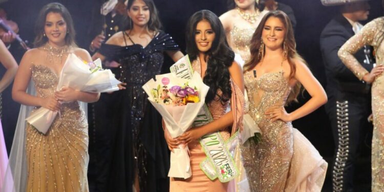 Edith Cruz Montelongo es coronada Embajadora FENAPO 2026