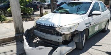 Taxista provoca choque con motociclista en Ciudad Valles