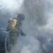 Pipa cargada con leche se incendia en la carretera 57