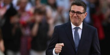Andy Burnham asume como nuevo primer ministro de Reino Unido