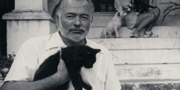 Por primera vez circula en español una de las obras menos conocidas de Ernest Hemingway