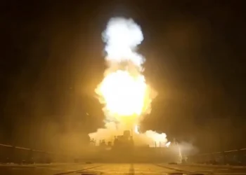 EE.UU. e Irán negocian una nueva desescalada de bombardeos, revela Pakistán