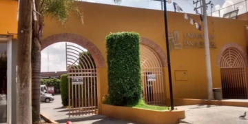 Denuncian a que la Universidad Tangamanga no atiende quejas de estudiantes