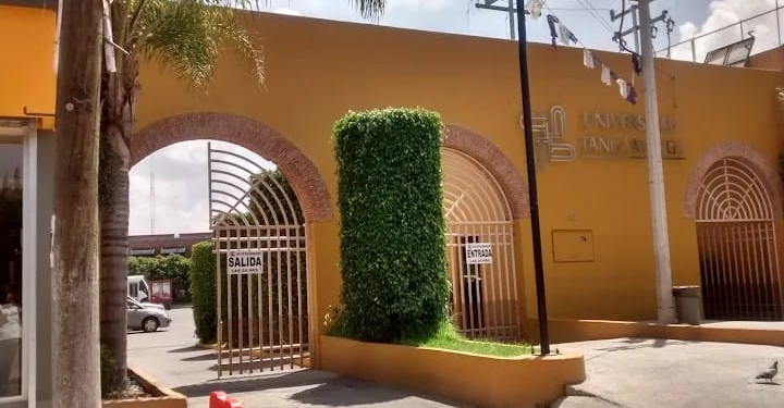 Denuncian a que la Universidad Tangamanga no atiende quejas de estudiantes