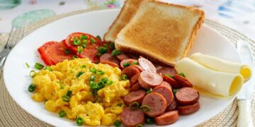 Los desayunos que recomienda un cardiólogo para cuidar el corazón