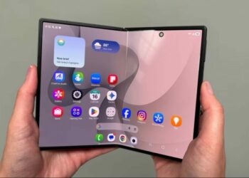 La rivalidad entre Apple y Samsung entra en una nueva era: la de los teléfonos plegables