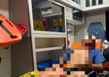 Riña tras baile termina con hombre herido a machetazos