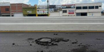 Reportan fallas en el desnivel de la Arena Potosí