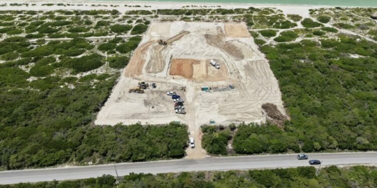 Profepa clausura proyecto Las Dunas por daños ambientales en Yucatán