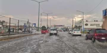 PC estatal recibió durante tormenta en la zona metropolitana 17 reportes de inundaciones
