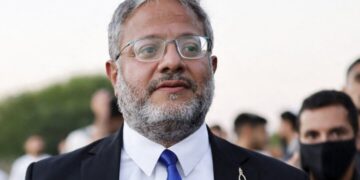 ‘Ni siquiera son personas’: Ministro israelí propone matar a ’30 o 40′ palestinos cada noche en Gaza