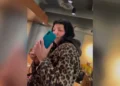VIDEO | Extranjera exige a barista quitarse diadema mexicana en CDMX y una clienta la confronta