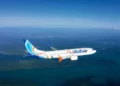 Pelea de pilotos en el aire y aterrizaje de emergencia: lo que sabemos del vuelo Dubái-Tel Aviv que fue desviado