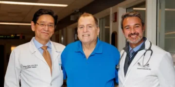 El hombre que ha vivido 271 días con un riñón de cerdo, un récord para una persona con un órgano de otra especie
