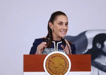 ‘Es absurda’: Sheibaum descarta supuesta encuesta sobre apoyo de mexicanos a intervención de EE. UU.
