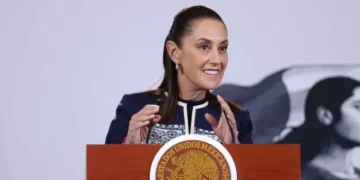 ‘Es absurda’: Sheibaum descarta supuesta encuesta sobre apoyo de mexicanos a intervención de EE. UU.