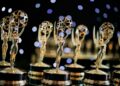 ‘Widow’s Bay’ y ‘The Pitt’ triunfan en los Emmy 2026 | Lista completa de ganadores