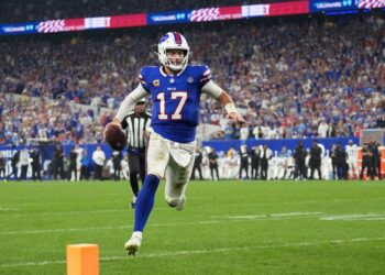 Josh Allen estrena el estadio de los Bills con cinco ‘touchdowns’