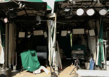 Principales cadenas de TV de EE.UU. suspenden cobertura conjunta de Trump tras el veto