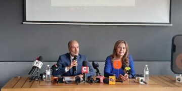 VIDEO | Dos aspirantes a coordinadores municipales del PAN declinan a favor de Marcelo de los Santos