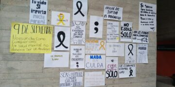 VIDEO | Estudiantes honran memoria de Santiago González