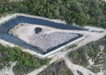 Crece inconformidad vecinal por acumulación de basura en Valle de la Palma