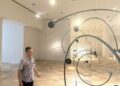 Ricardo Rendón presenta su exposición antológica Levitaciones e Hipersuperficies