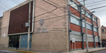 VIDEO | Desalojan a estudiantes de la primaria Ignacia Aguilar por balacera en calles aledañas