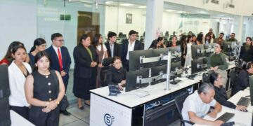 Acerca C5i2 a estudiantes de Tamuín sistemas de vigilancia y atención de emergencias