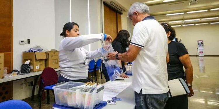Inicia la entrega de kits para el Medio Maratón Universitario