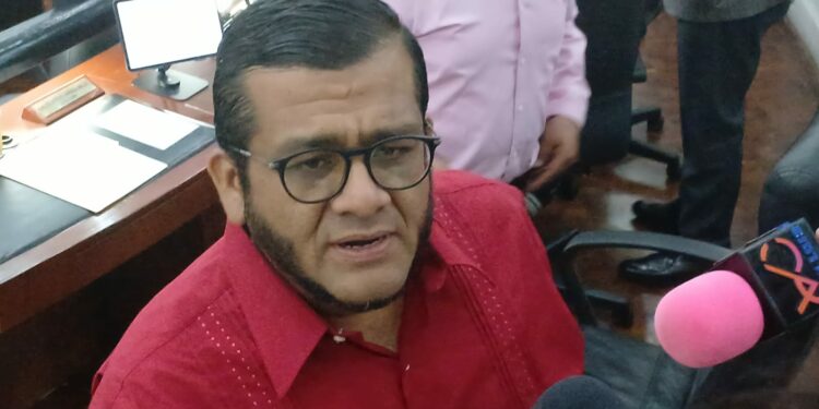 Jucopo sigue analizando que funcionarios comparecerán ante el Congreso