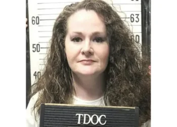 Suspenden ejecución de Christa Pike en Tennessee; corte revisará denuncias de abuso sexual en su infancia