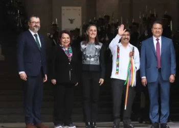 Presenta Aguilar Ortiz su informe de la SCJN ante Sheinbaum