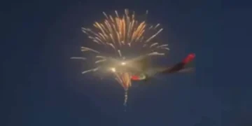 Aeronave aborta aterrizaje en Aeropuerto Mundo Maya por pirotecnia durante celebraciones patrias
