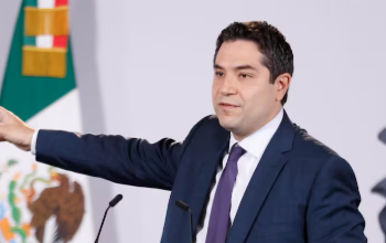 SAT intensifica combate contra “factureras”, evasión fiscal y comprobantes apócrifos