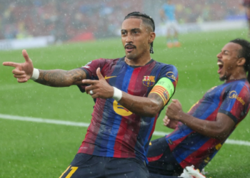 Barcelona golea 5-1 al Feyenoord en Champions; Raphinha lidera el festival