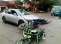 Arrollan a estudiante que viajaba en motocicleta