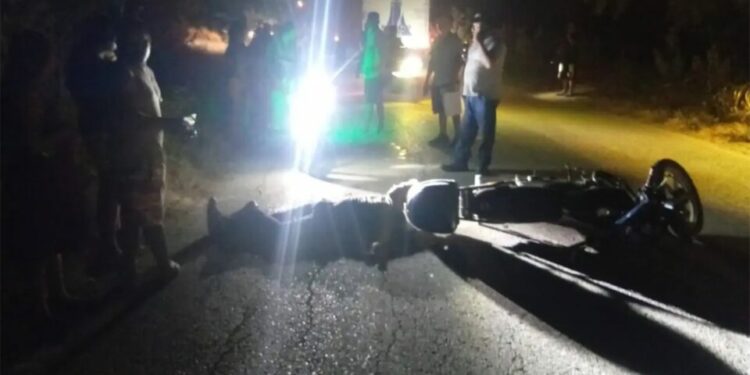 Motociclista resulta lesionado tras chocar contra camión en Ciudad Valles