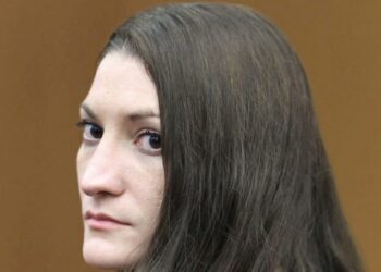 Mató a sus tres hijos, pero podría no ir a prisión: Lindsay Clancy y el debate de la psicosis posparto