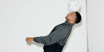 Kylian Mbappé deja Nike y firma con la marca suiza On