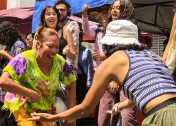 Nace “Tianguis Desk”, el proyecto veracruzano que lleva conciertos en vivo al mercado ambulante