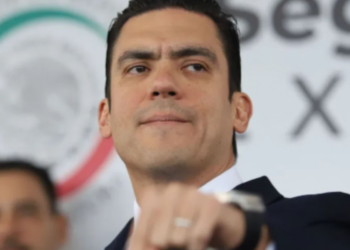 PAN acusa a Morena de abrir la puerta a sanciones contra memes y críticas en redes