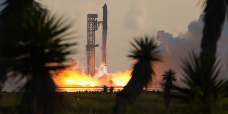 SpaceX logra colocar a Starship en órbita terrestre por primera vez