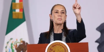 ‘Voy a quitarme la investidura presidencial’: Sale Sheinbaum a la defensa de los procesos de selección de Morena