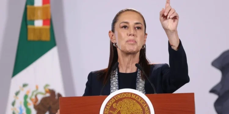 ‘Voy a quitarme la investidura presidencial’: Sale Sheinbaum a la defensa de los procesos de selección de Morena
